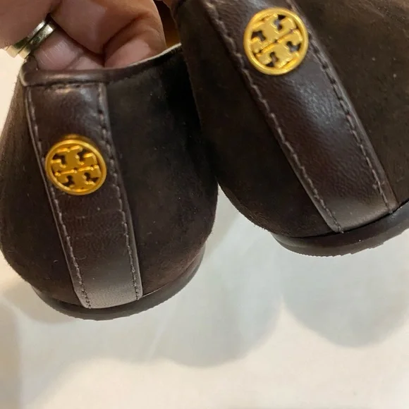 Tory Burch women’s loafer - Picture 3 of 12